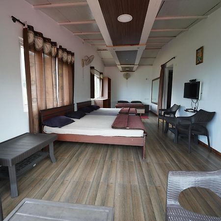 Bison Inn Ketti Εξωτερικό φωτογραφία