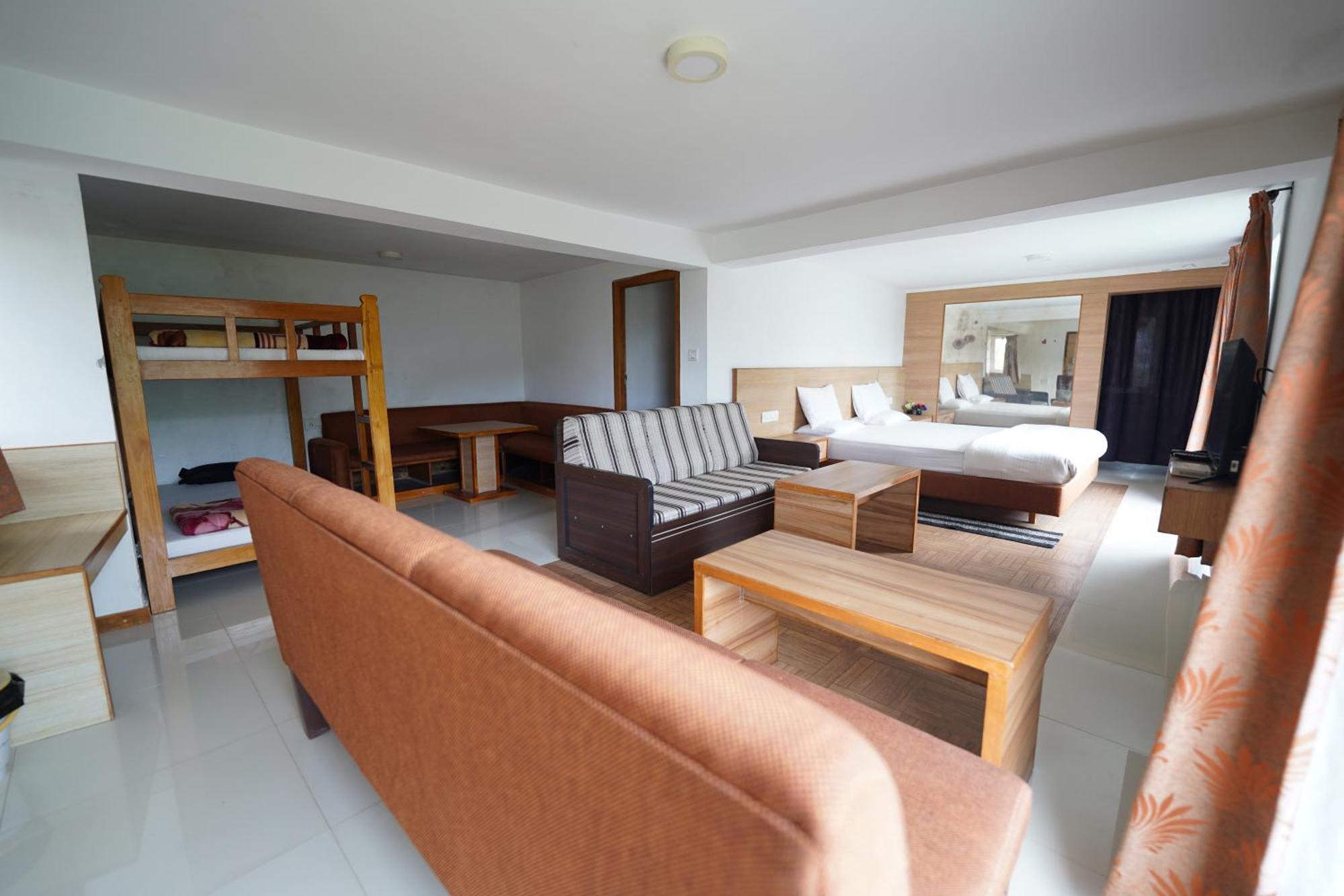 Bison Inn Ketti Εξωτερικό φωτογραφία